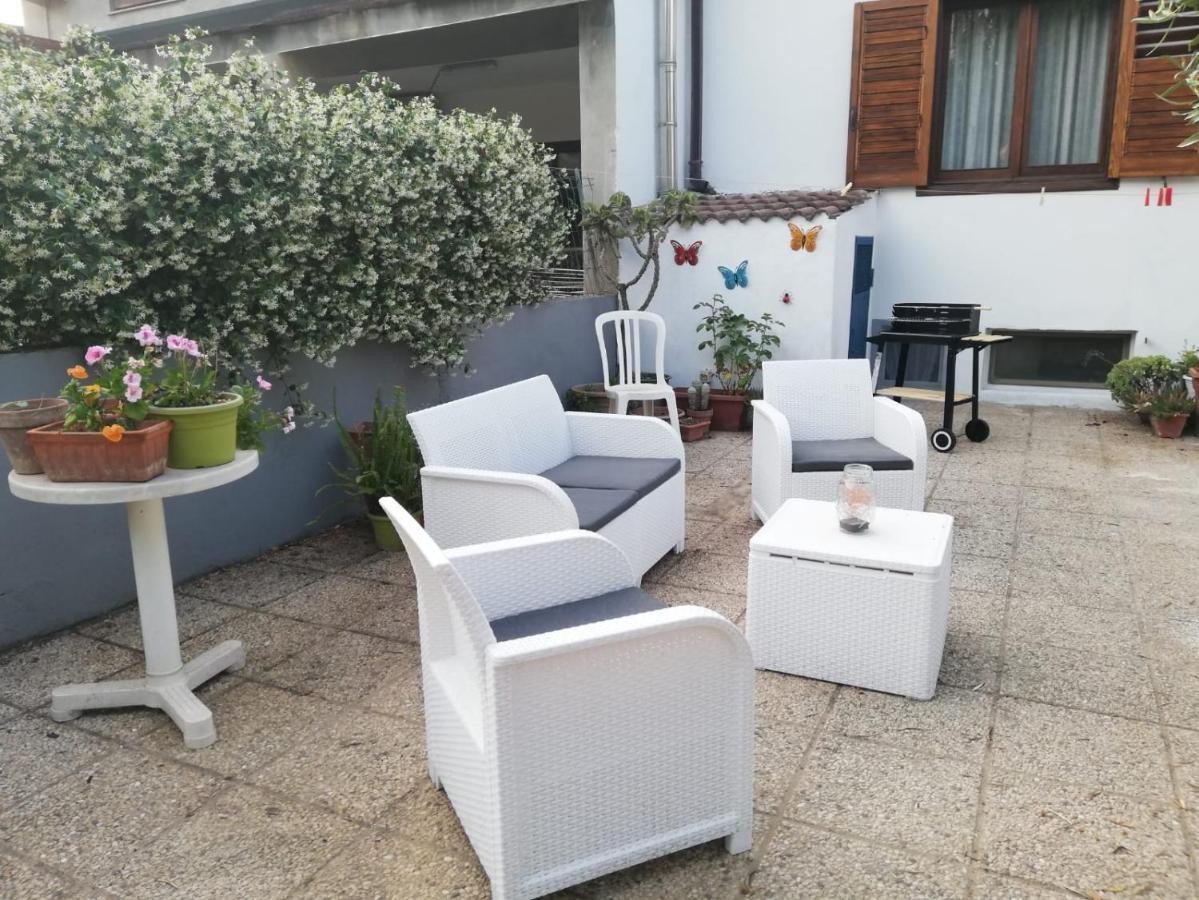 Lorna House Apartamento Tortolì Exterior foto